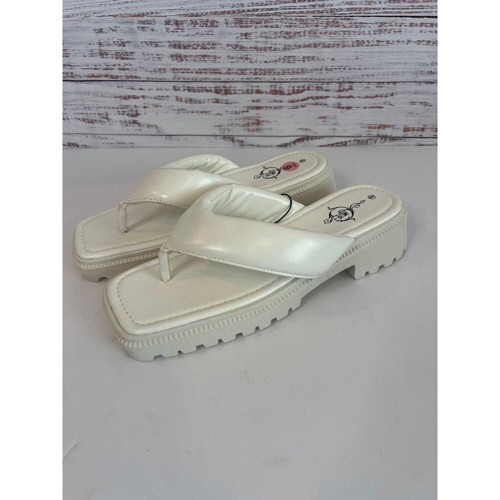 Soul Mates Womens Slide Sandals Chunky Lug Soul Puffer thong Strap White Size 9